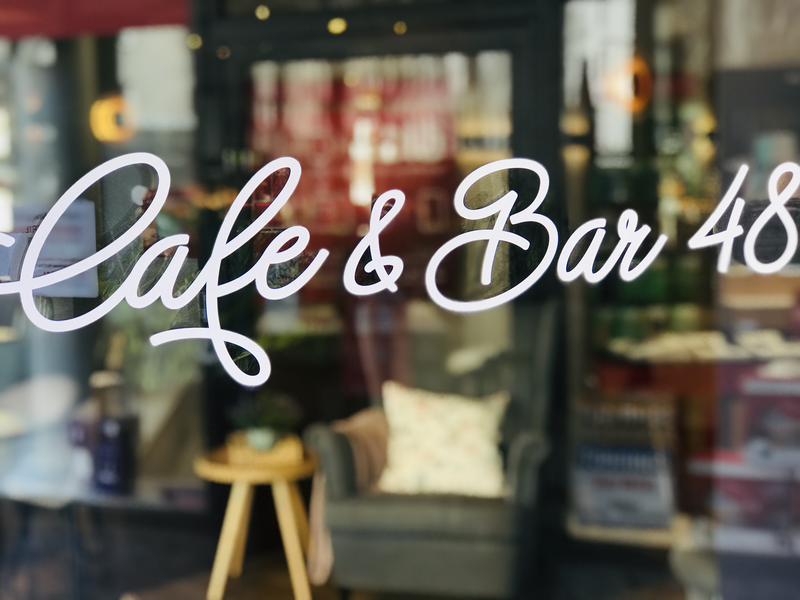 Cafe Bar 48